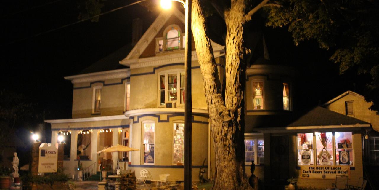 Riverview Mansion Hotel Golconda エクステリア 写真